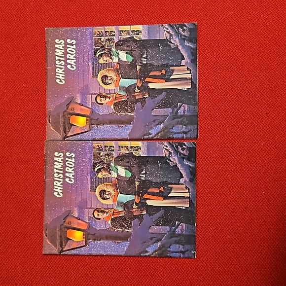 Lot of 5 vintage bank promo Christmas Holiday song booklets 3 designs EUC - Picture 6 of 16